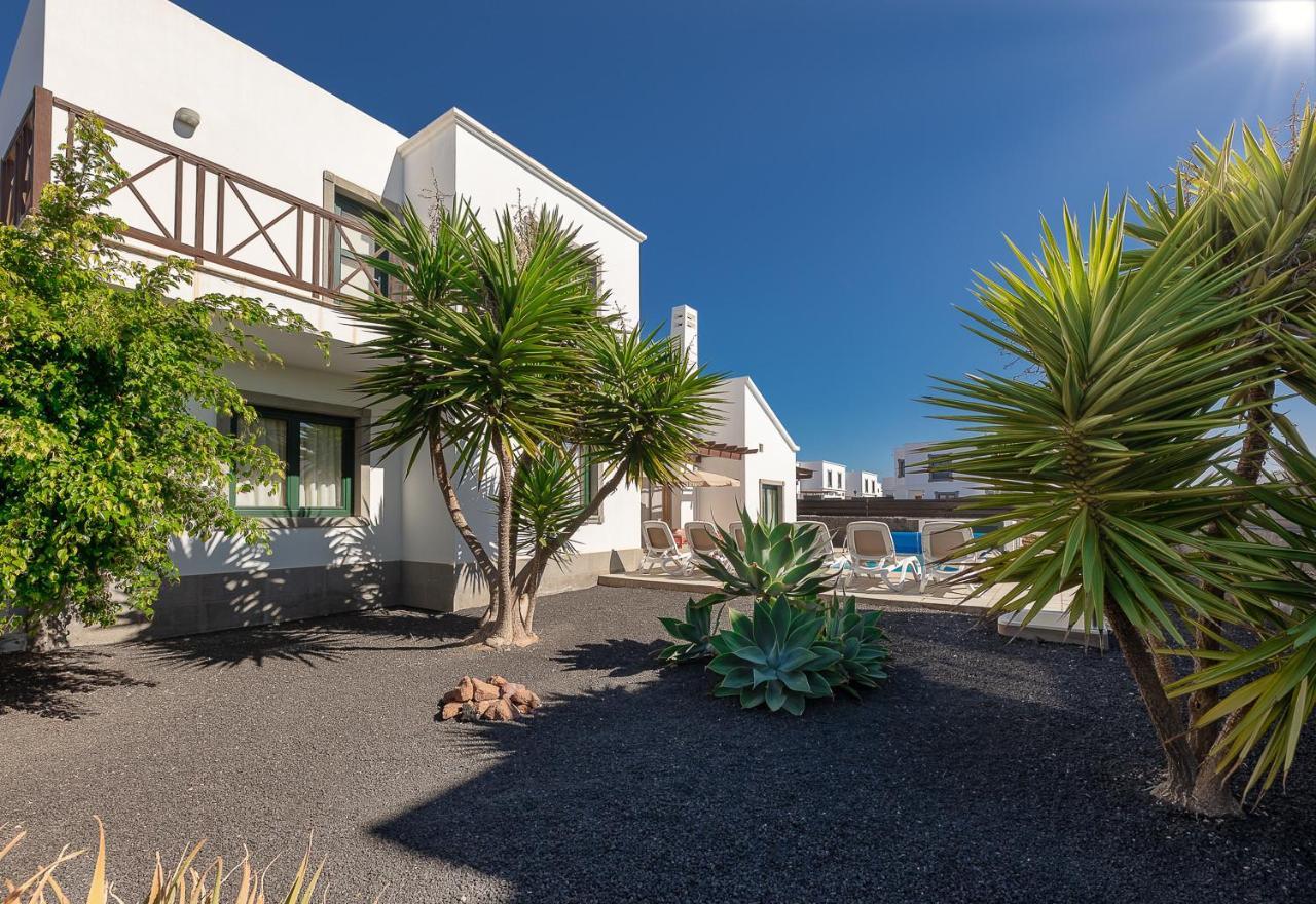 Villas Camelot By Escape Home Playa Blanca  Ngoại thất bức ảnh