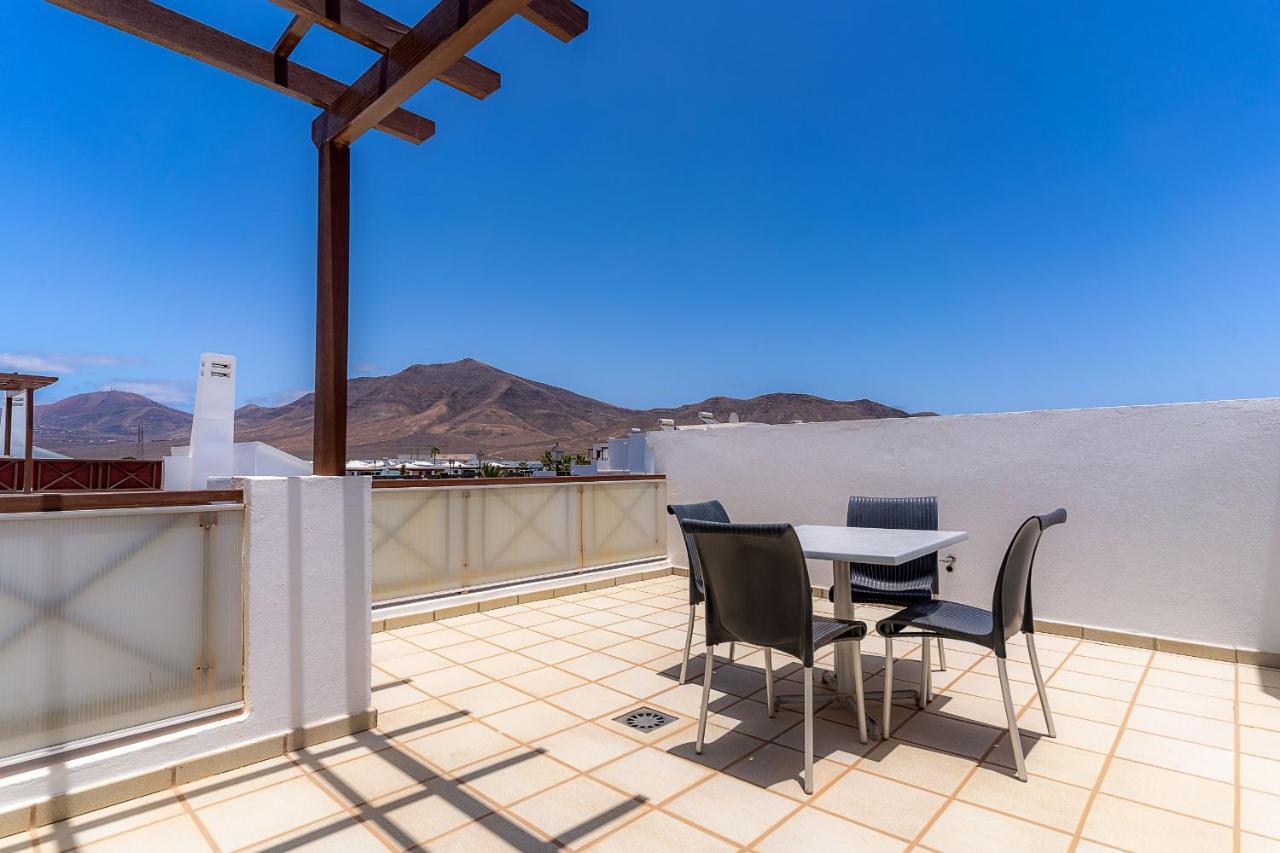 Villas Camelot By Escape Home Playa Blanca  Ngoại thất bức ảnh